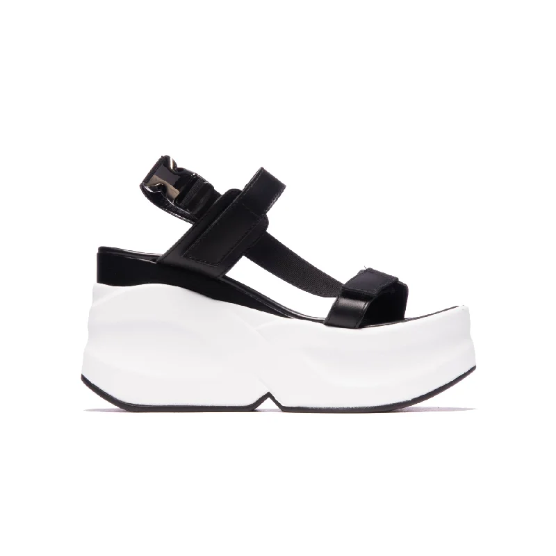 Versatile and stylish women's shoes for city walksMali Black Leather