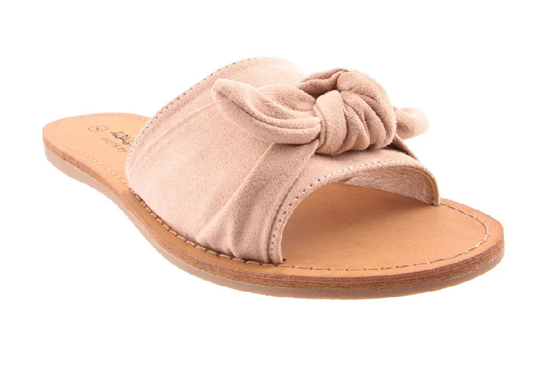 Comfortable yet fashionable women's shoesMENTOS NUDE SUEDE