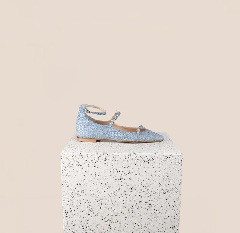 Stylish and comfortable women's shoes for long flightsNola Almond - White Denim