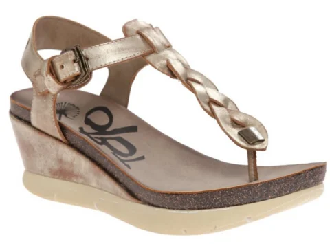 Versatile and stylish women's shoes for city walksOTBT Women's Graceville Wedge