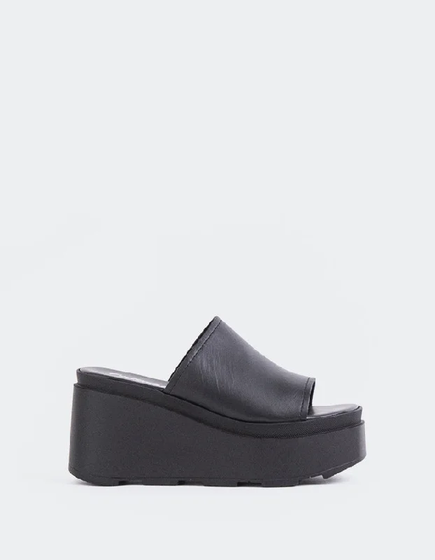 Effortlessly stylish women's shoe choicesPositive Black Leather