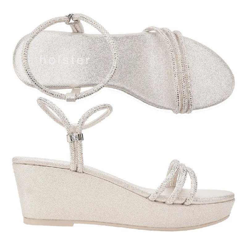 Luxurious and comfortable women's shoe options for special occasionsRevel Wedge - Light Gold Luxurious and comfortable women's shoe options for special occasionsRevel Wedge - Light Gold
