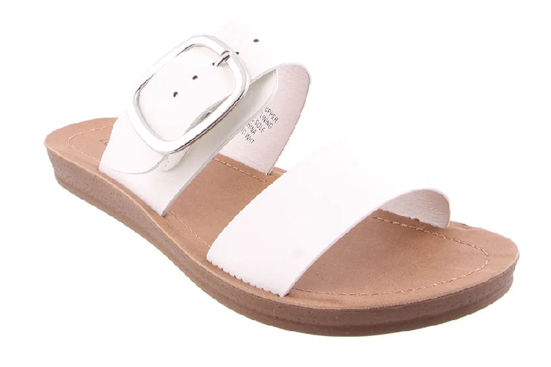 Fashion-forward and trendy women's shoe stylesROSARIO WHITE