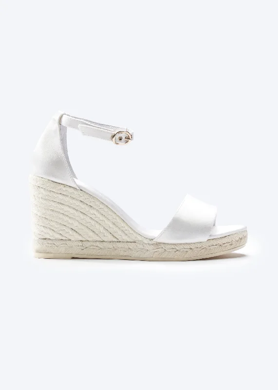 Warm and cozy women's shoes for winterSalguer Silk Espadrille Sandal Wedges