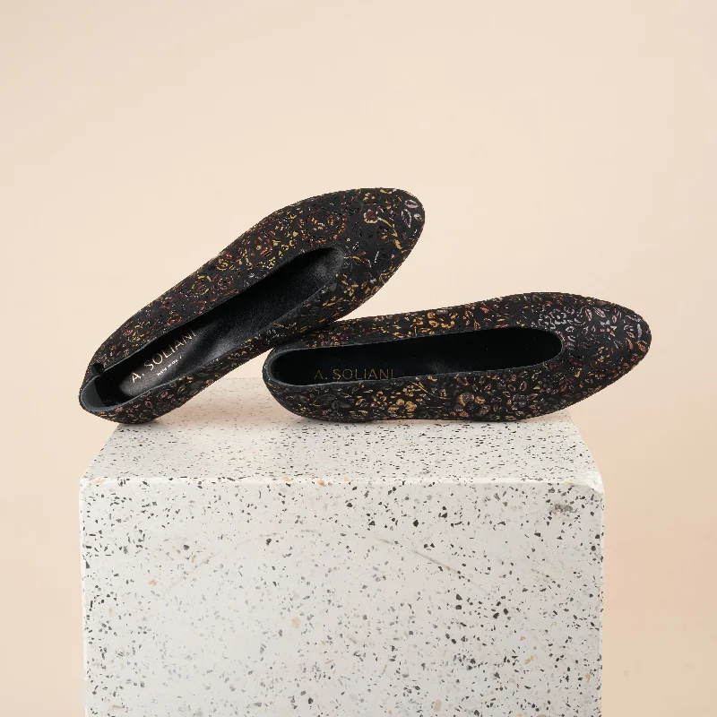 Practical and functional women's footwear solutionsScala - Flores