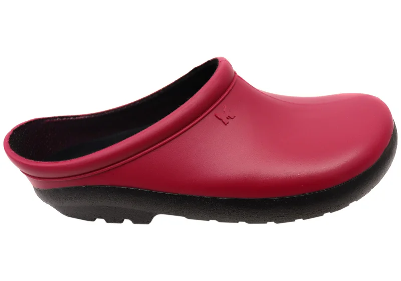 Elegant and sophisticated women's shoes for red carpet eventsSloggers Comfortable Womens Premium Clog Sangria Red Elegant and sophisticated women's shoes for red carpet eventsSloggers Comfortable Womens Premium Clog Sangria Red