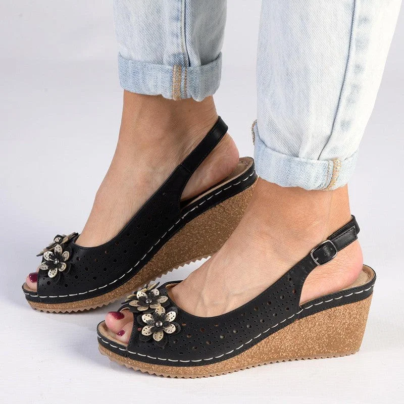 Sleek and modern women's footwear optionsSoft Style By Hush Puppies Coco Wedge Sandal - Black Sleek and modern women's footwear optionsSoft Style By Hush Puppies Coco Wedge Sandal - Black