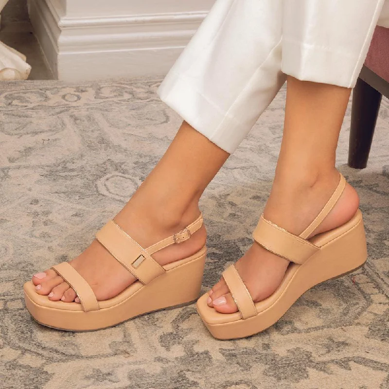 Timeless classic women's shoe designsThe Tometeor Beige Women's Dress Wedge Sandals Tresmode Timeless classic women's shoe designsThe Tometeor Beige Women's Dress Wedge Sandals Tresmode