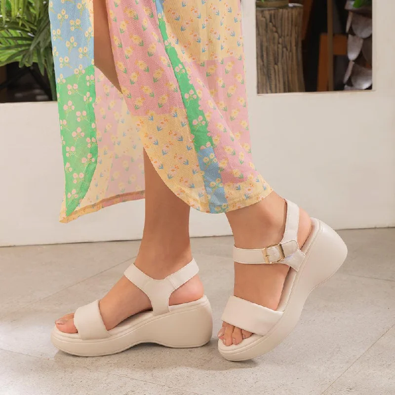 Chic and stylish women's shoes that complement every outfit and occasioTresmode Fashio Beige Women's Casual Wedge Sandals