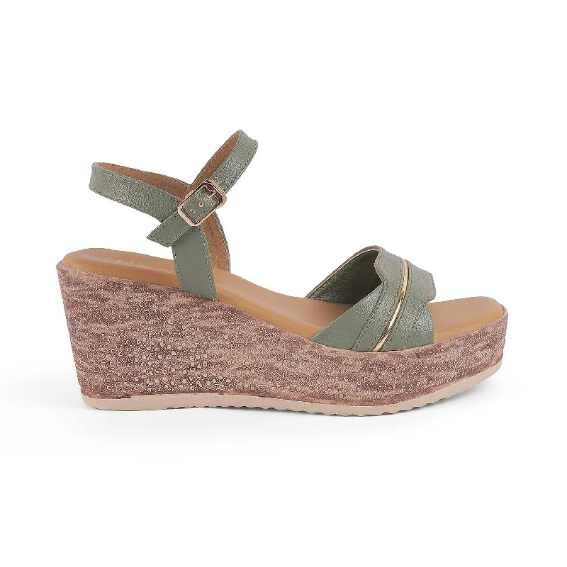 Chic and trendy women's shoe fashionsTresmode Sanet Green Women's Dress Wedge Sandals