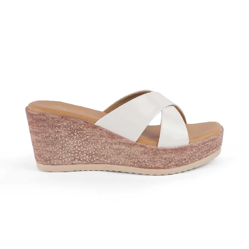 Comfy and stylish women's shoes for walkingTresmode Sansy White Women's Dress Wedge Sandals