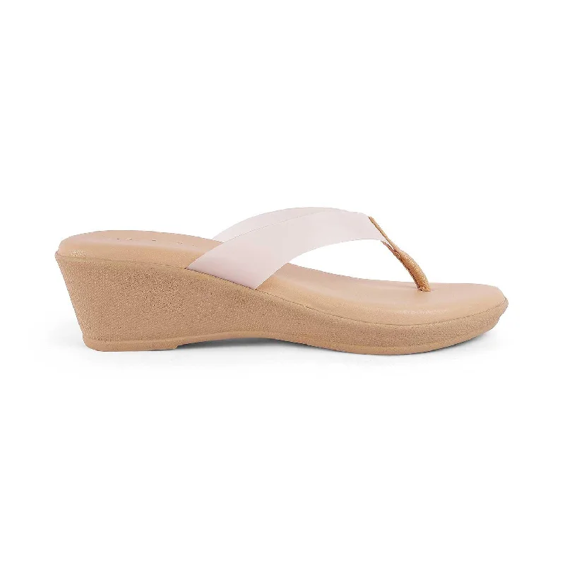 Elegant and sophisticated women's shoes for red carpet eventsTresmode Ternto Beige Women's Casual Wedge Sandals