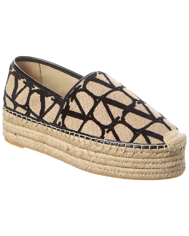 Elegantly crafted women's shoesValentino Toile Iconographe Canvas & Leather Platform Espadrille Elegantly crafted women's shoesValentino Toile Iconographe Canvas & Leather Platform Espadrille