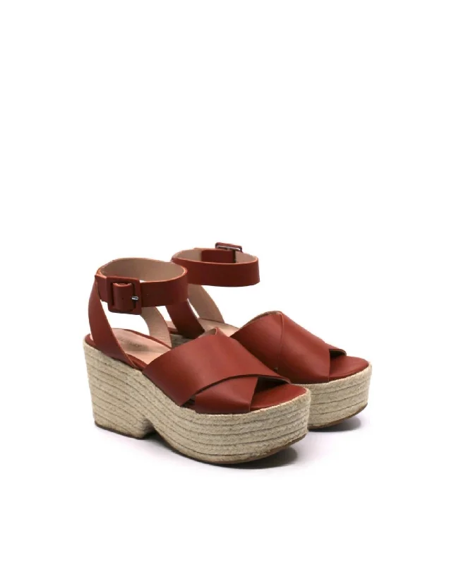 Comfy and stylish women's shoes for everyday casual wearWomen's Lyla Espadrilles In Tan Comfy and stylish women's shoes for everyday casual wearWomen's Lyla Espadrilles In Tan