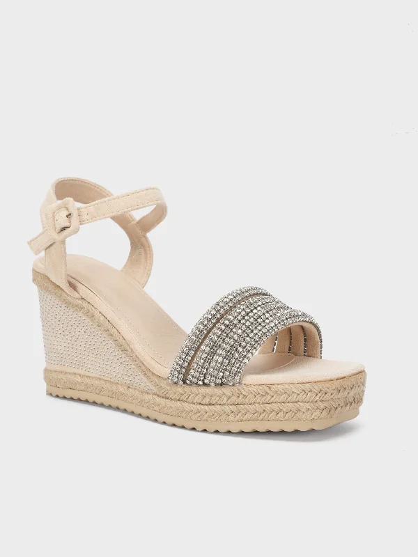 Practical and stylish women's shoes for travelWomens "ROSINA" Wedge Comfy Sandals