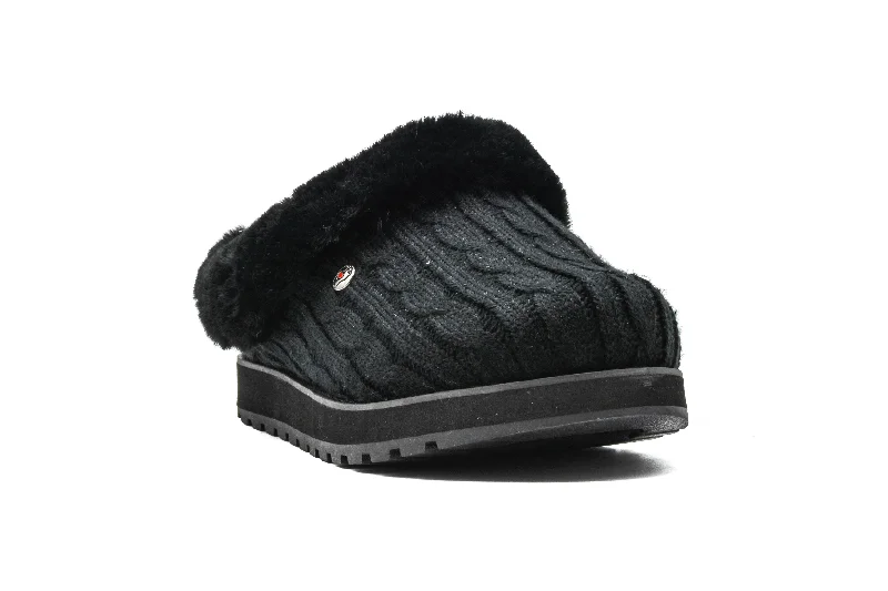 Stylish and comfortable women's shoes for long flightsSKECHERS BOBS Keepsakes - Ice Angel