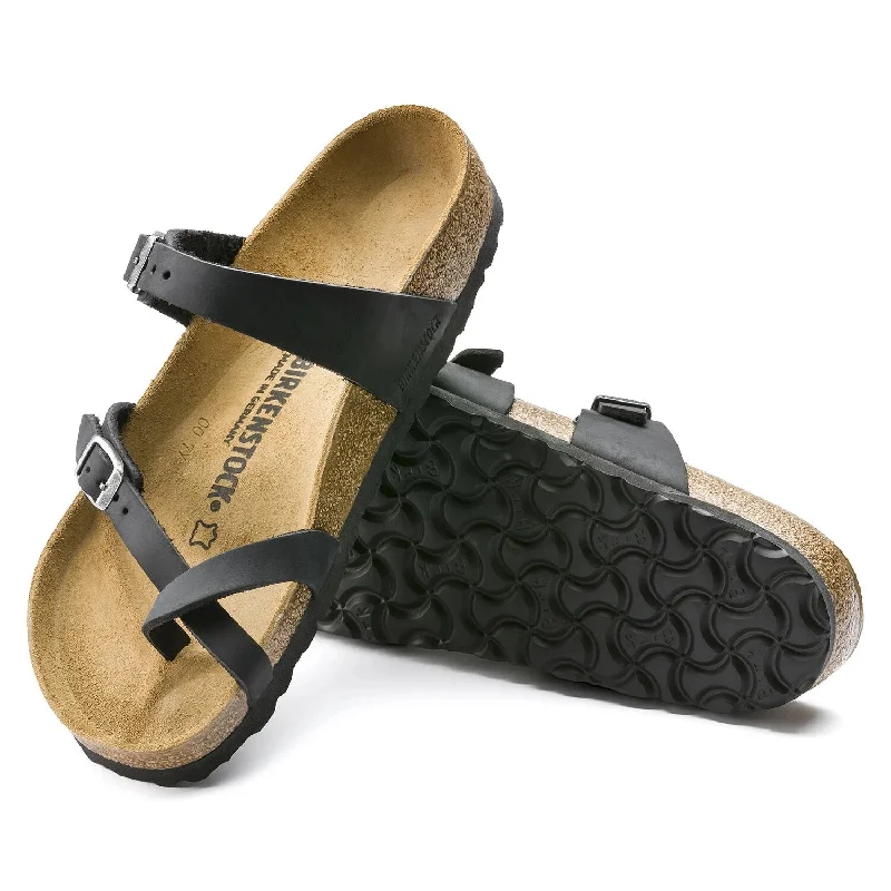 Flattering and stylish women's shoes for petite feetBirkenstock - Mayari Oiled Leather Black 0171481