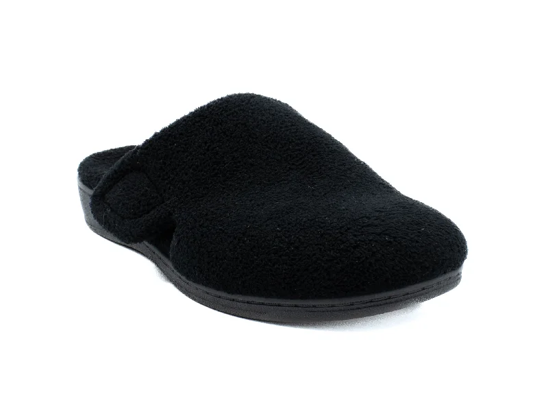 Durable and stylish women's shoes for outdoor activitiesVIONIC Gemma