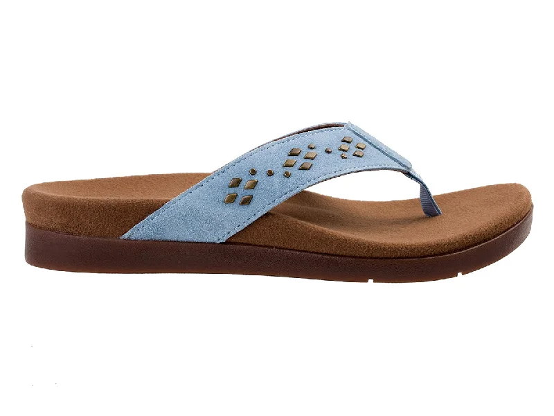Colorful and vibrant women's shoe patternsLaguna Stud '22 Seasonal