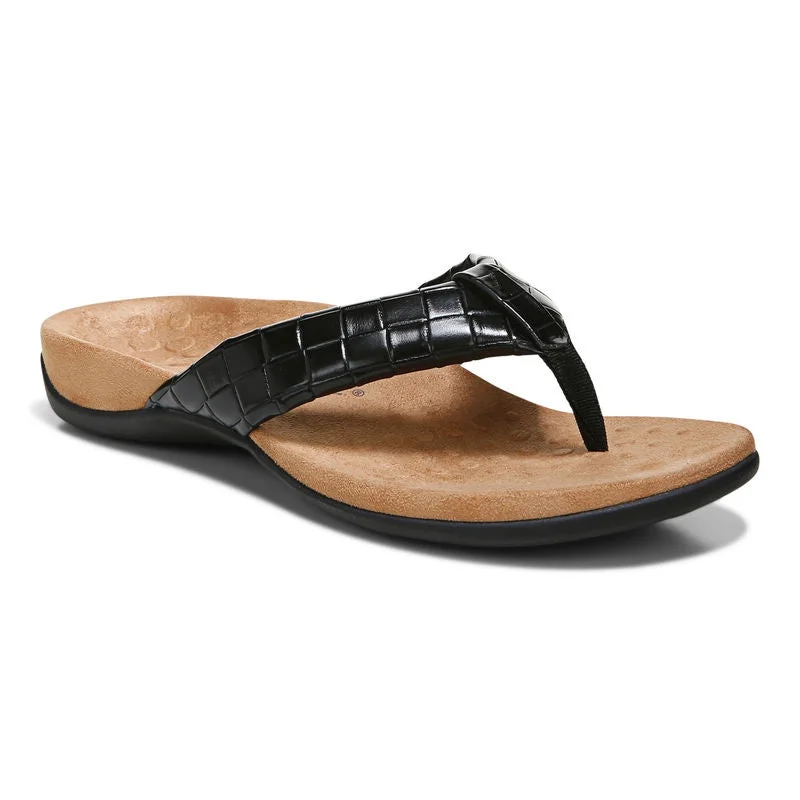 Chic and stylish women's shoes for fashion-conscious womenVionic Women's Layne Thong SS22