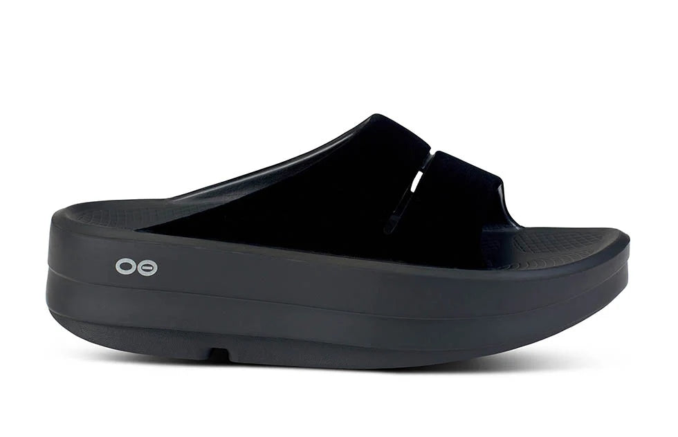 Feminine and dainty women's shoe designsWomen's OOmega OOahh Luxe