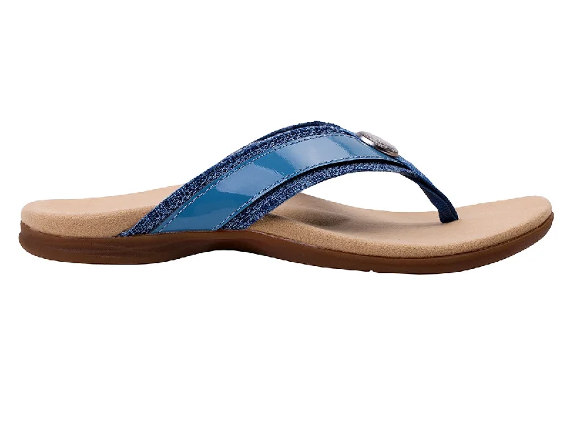 Chic and stylish women's shoes for fashion-conscious womenSutton Flip Seasonal