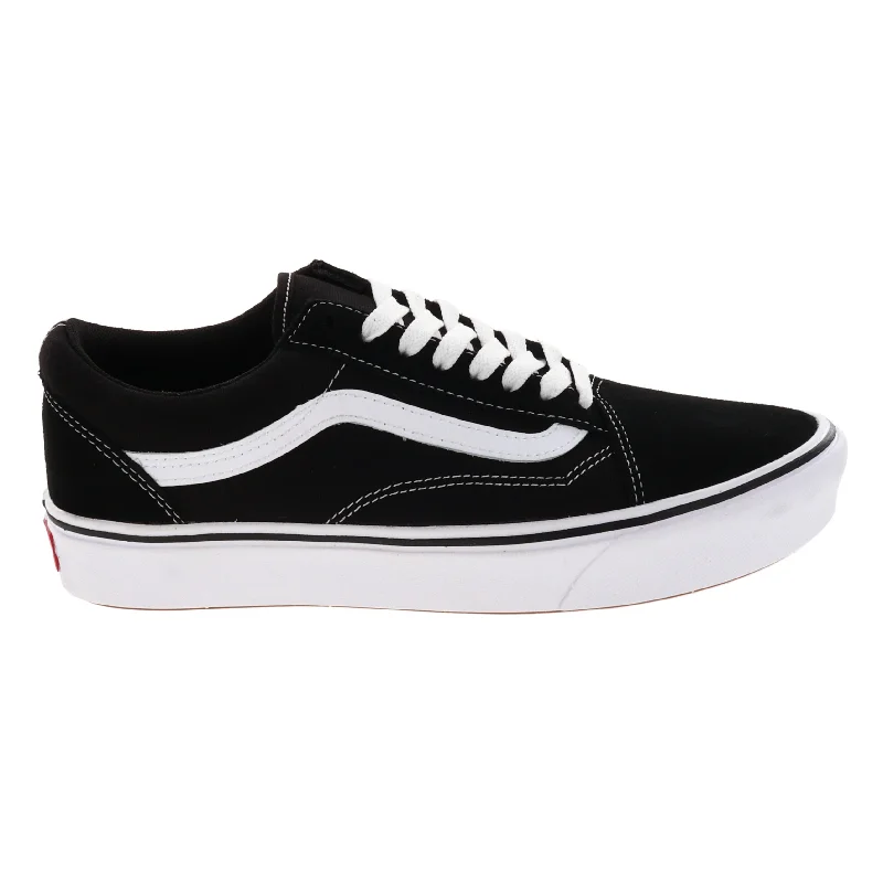 Comfy and stylish women's shoes for everyday comfortAdult ComfyCush Old Skool