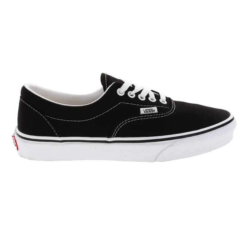 Versatile and chic women's shoes for everyday eleganceAdult Era