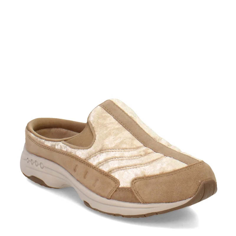 Versatile and elegant women's shoes for any outfitWomen's Easy Spirit, Traveltime Clog Versatile and elegant women's shoes for any outfitWomen's Easy Spirit, Traveltime Clog