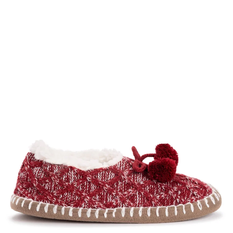 Versatile and adaptable women's shoes for every occasionWomen's Muk Luks, Classic Ballerina Slipper Versatile and adaptable women's shoes for every occasionWomen's Muk Luks, Classic Ballerina Slipper