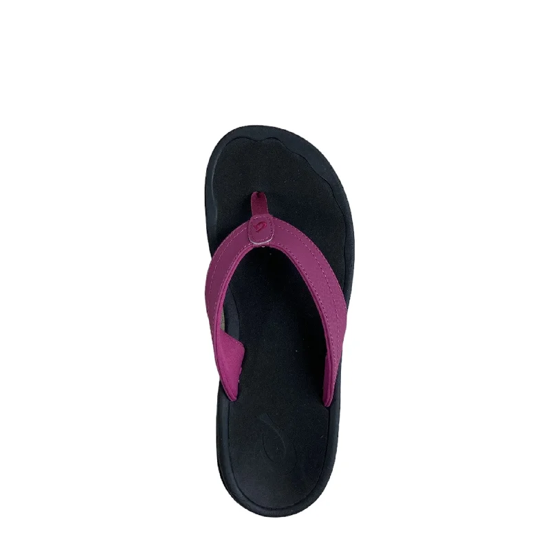 Elegant and sophisticated women's shoes for mature womenWomen's Ohana Flip Flop Sandal-Orchid Flower/Black