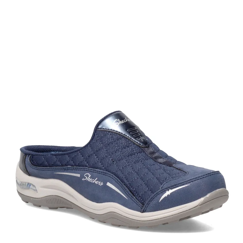 Elegant and sophisticated women's shoes for red carpet eventsWomen's Skechers, Relaxed Fit: Arch Fit - Commute Clog