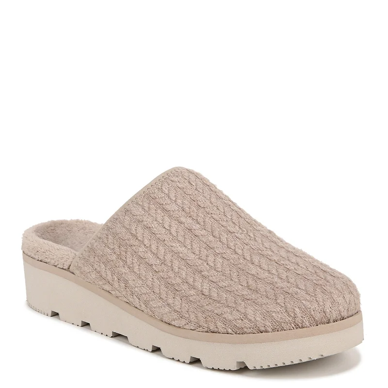 Classic and timeless women's footwear choicesWomen's Vionic, Sakura Slipper