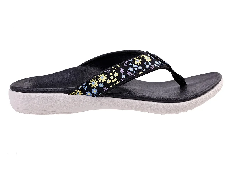 Durable and reliable women's shoesYumi Nuevo Floral