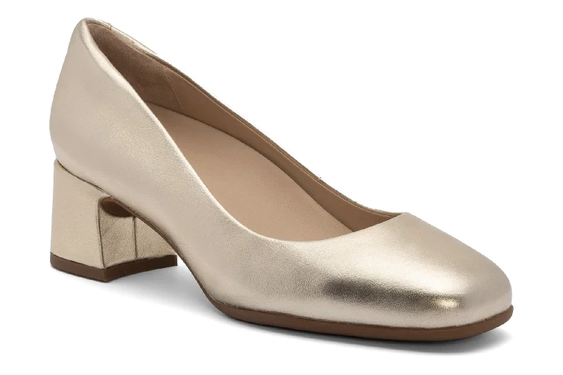 Feminine and dainty women's shoe designsAvenue Pump Metatarsal