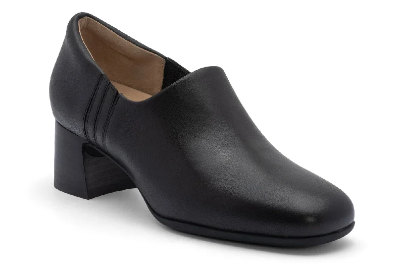 Elegantly crafted women's shoesAvenue Slip On Metatarsal