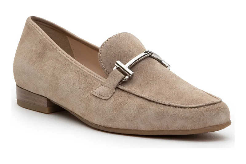 Exotic and bold women's shoe designsKelowna