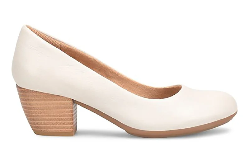 Comfy and stylish women's shoes for everyday comfortAmora