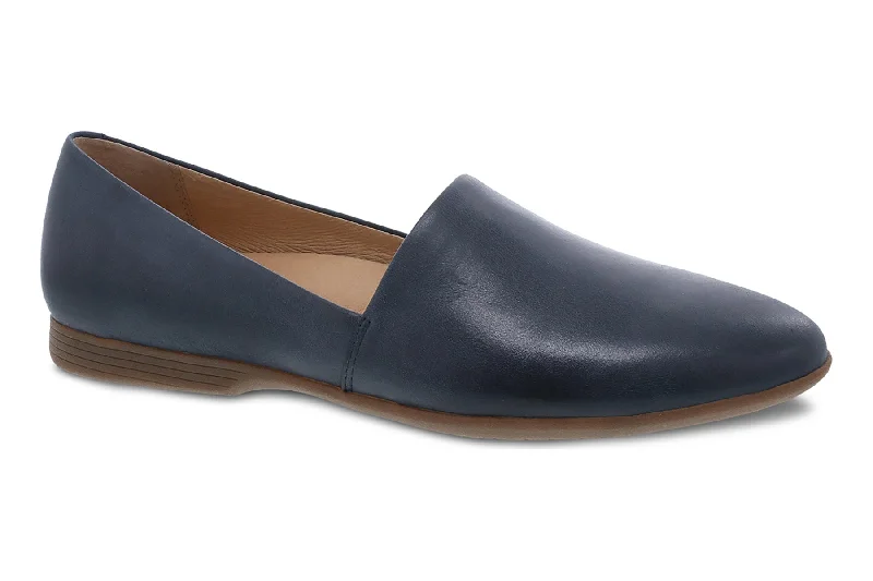 Elegant and sophisticated women's shoes for red carpet eventsLarisa