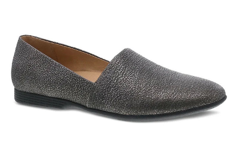 Elegant and sophisticated women's shoes for dinner datesLarisa