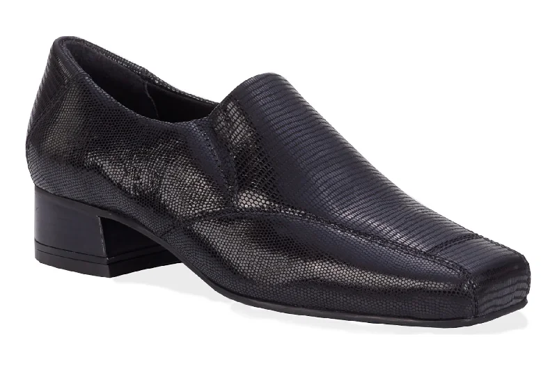 Comfy and stylish women's shoes for everyday eleganceEagan
