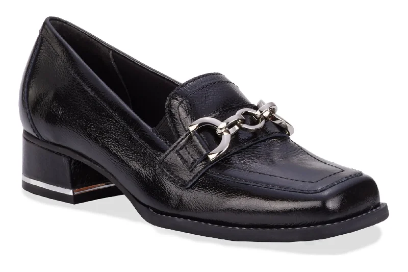 Chic and stylish women's shoes for summerEvie