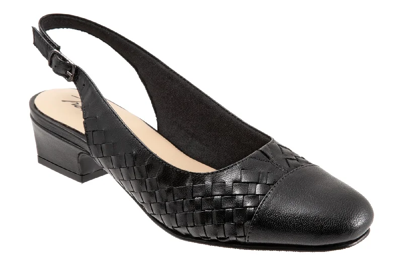 Stylish and comfortable women's shoes for long flightsDea Woven