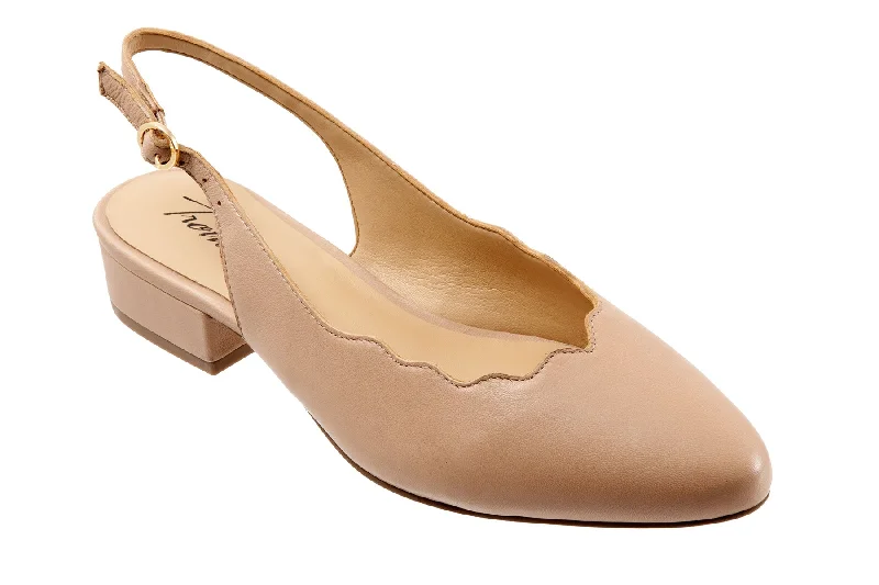 Flattering and stylish women's shoes for wide feetJoselyn