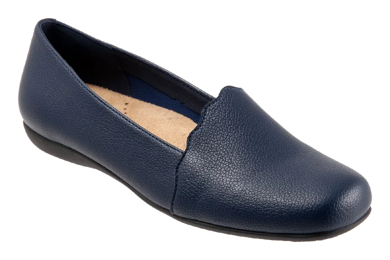 Stunning and eye-catching women's footwearSage